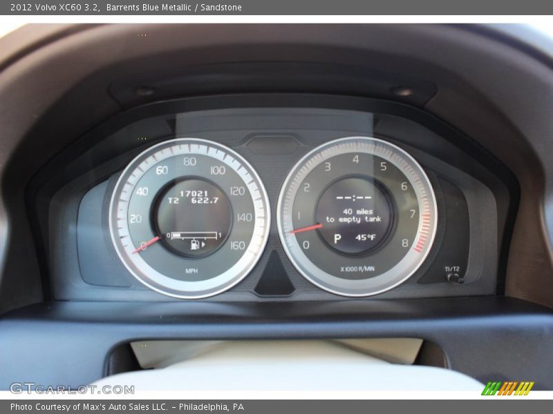 Barrents Blue Metallic / Sandstone 2012 Volvo XC60 3.2