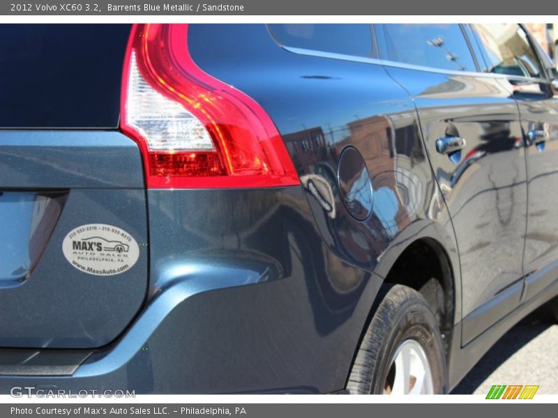 Barrents Blue Metallic / Sandstone 2012 Volvo XC60 3.2
