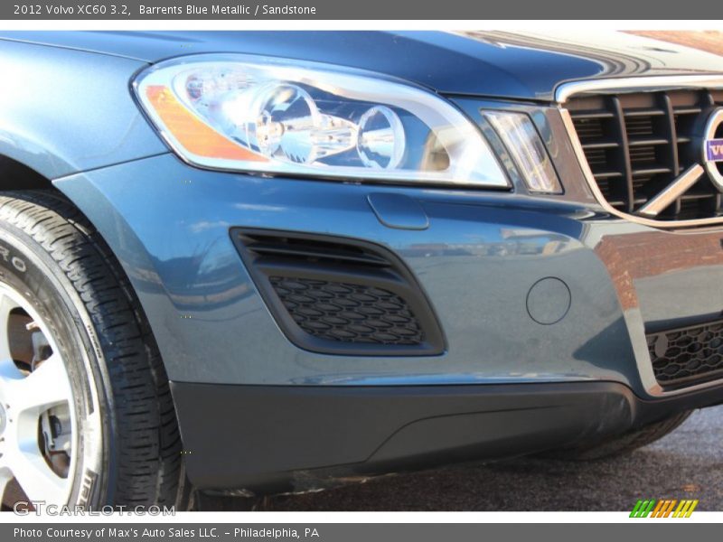 Barrents Blue Metallic / Sandstone 2012 Volvo XC60 3.2