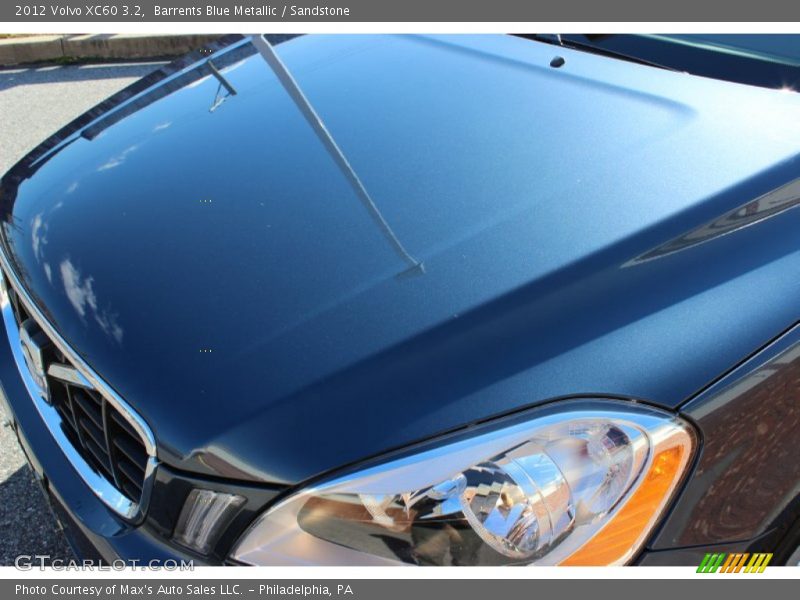 Barrents Blue Metallic / Sandstone 2012 Volvo XC60 3.2