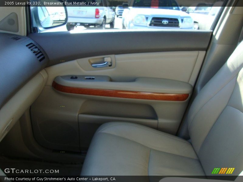 Breakwater Blue Metallic / Ivory 2005 Lexus RX 330