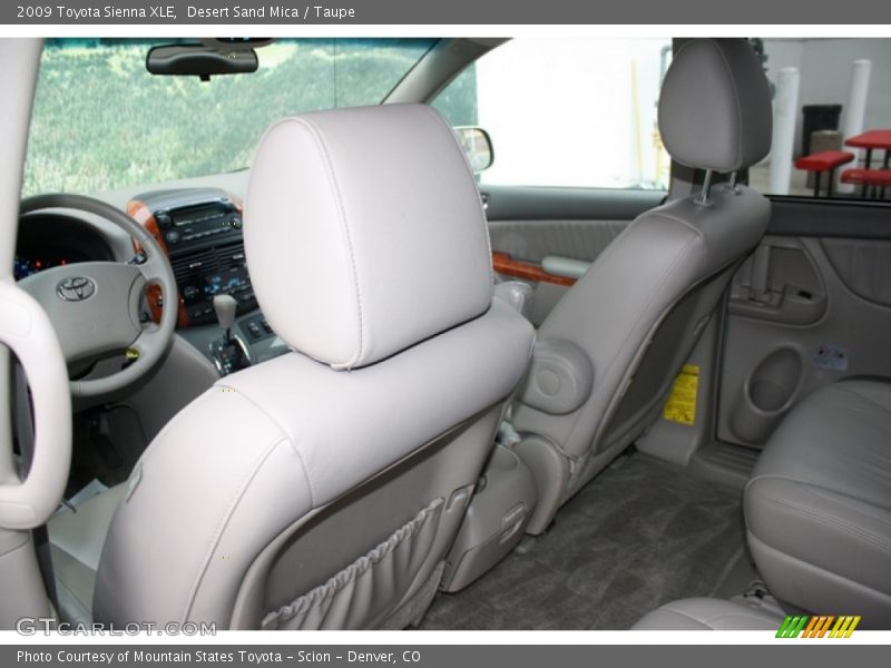 Desert Sand Mica / Taupe 2009 Toyota Sienna XLE