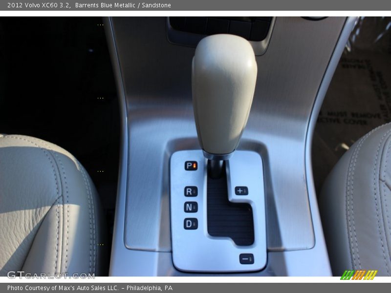 Barrents Blue Metallic / Sandstone 2012 Volvo XC60 3.2