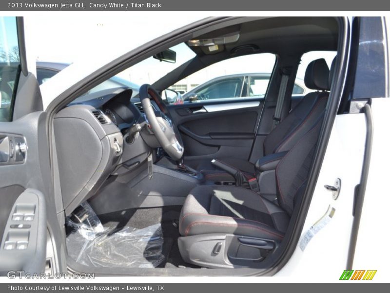 Candy White / Titan Black 2013 Volkswagen Jetta GLI
