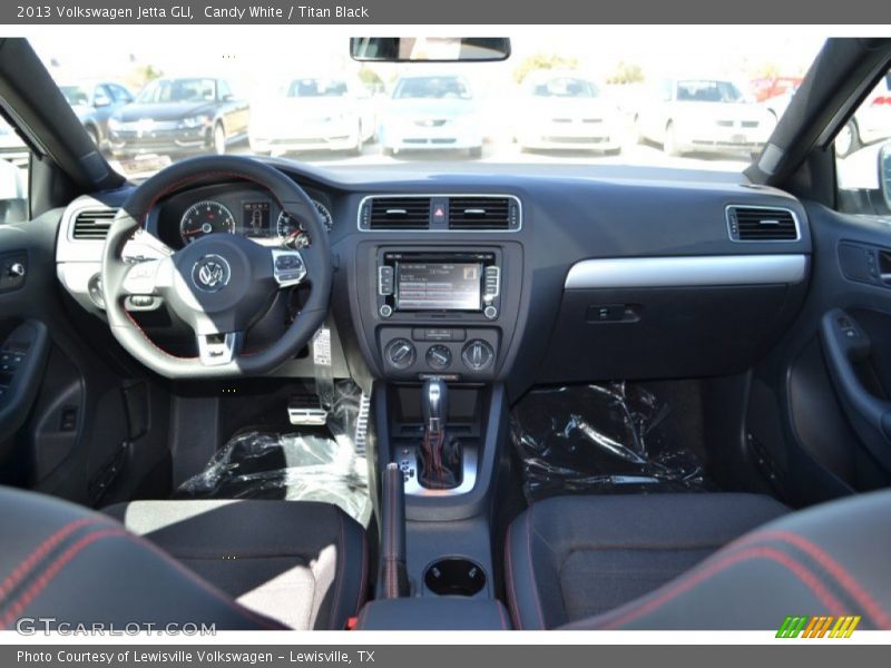 Candy White / Titan Black 2013 Volkswagen Jetta GLI
