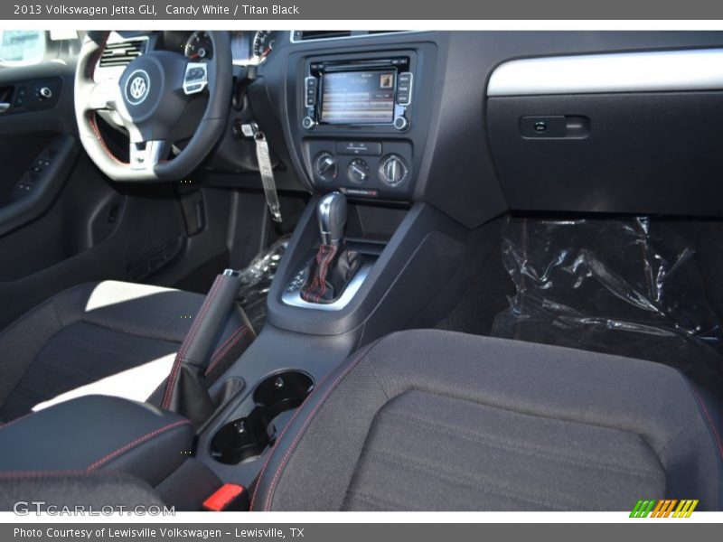 Candy White / Titan Black 2013 Volkswagen Jetta GLI