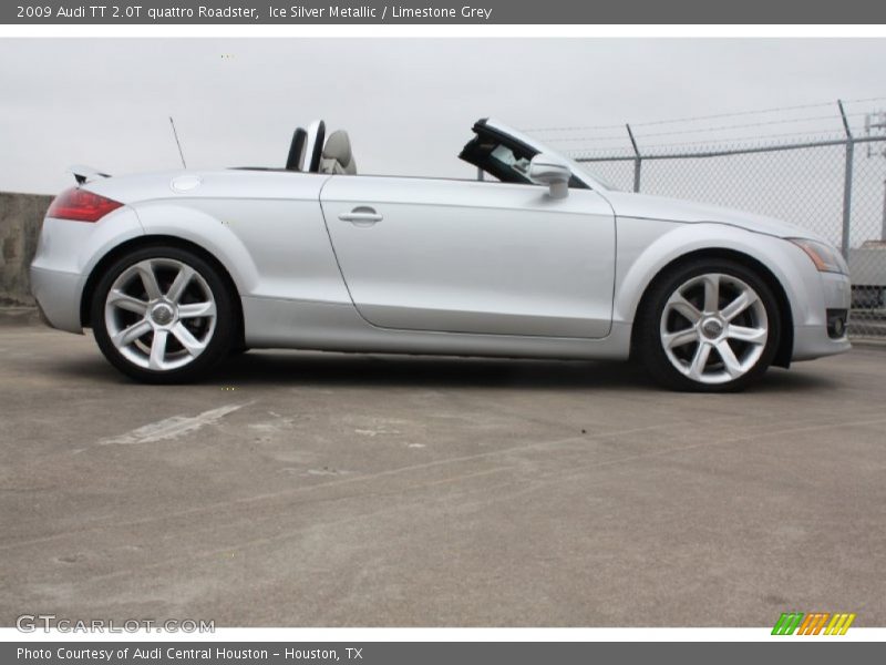  2009 TT 2.0T quattro Roadster Ice Silver Metallic