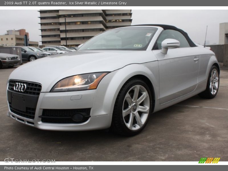 Front 3/4 View of 2009 TT 2.0T quattro Roadster
