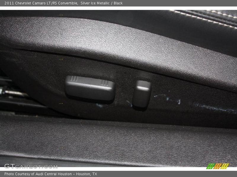 Silver Ice Metallic / Black 2011 Chevrolet Camaro LT/RS Convertible