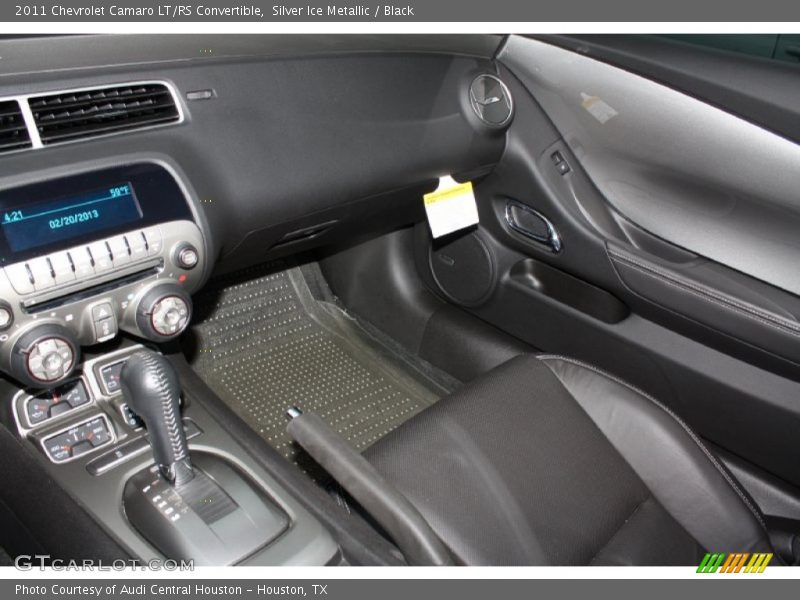 Silver Ice Metallic / Black 2011 Chevrolet Camaro LT/RS Convertible