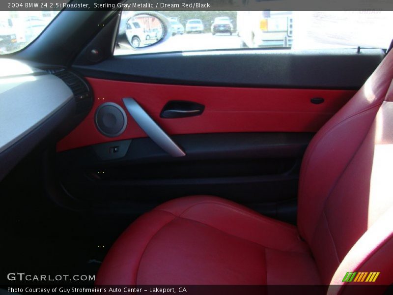 Sterling Gray Metallic / Dream Red/Black 2004 BMW Z4 2.5i Roadster