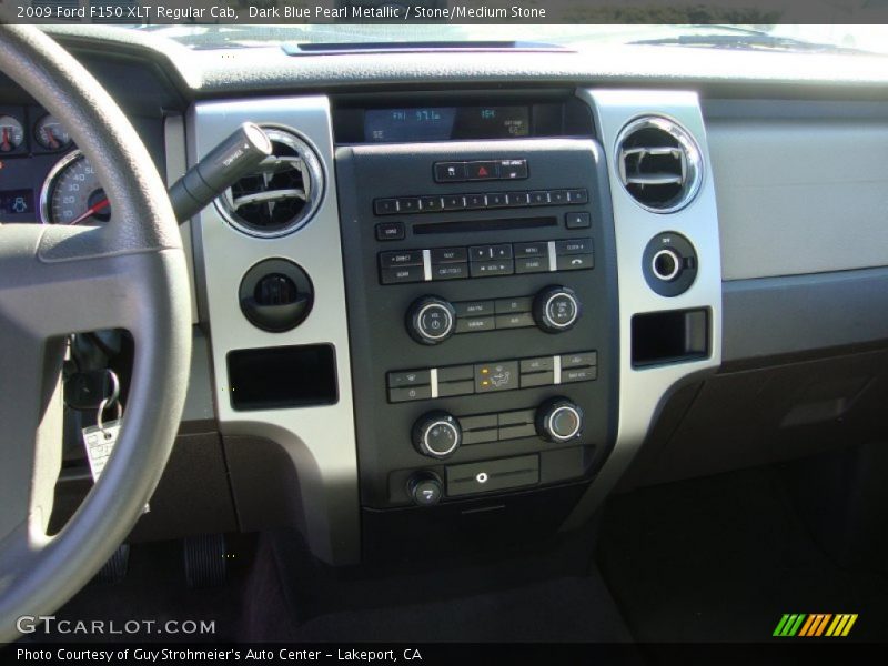 Dark Blue Pearl Metallic / Stone/Medium Stone 2009 Ford F150 XLT Regular Cab