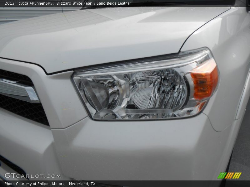 Blizzard White Pearl / Sand Beige Leather 2013 Toyota 4Runner SR5
