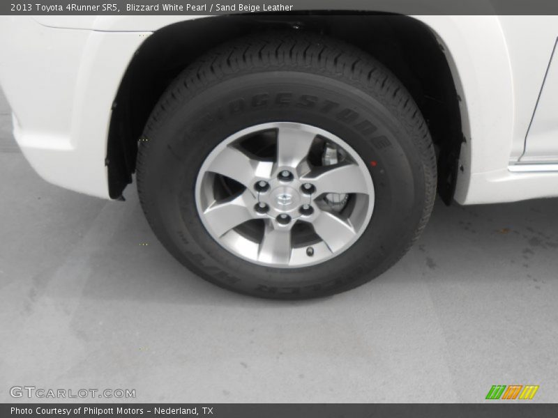 Blizzard White Pearl / Sand Beige Leather 2013 Toyota 4Runner SR5