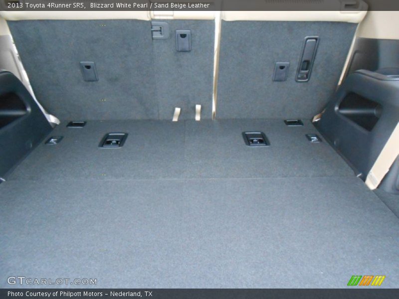 Blizzard White Pearl / Sand Beige Leather 2013 Toyota 4Runner SR5
