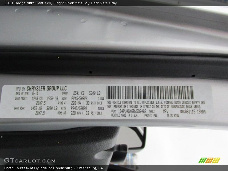 Bright Silver Metallic / Dark Slate Gray 2011 Dodge Nitro Heat 4x4