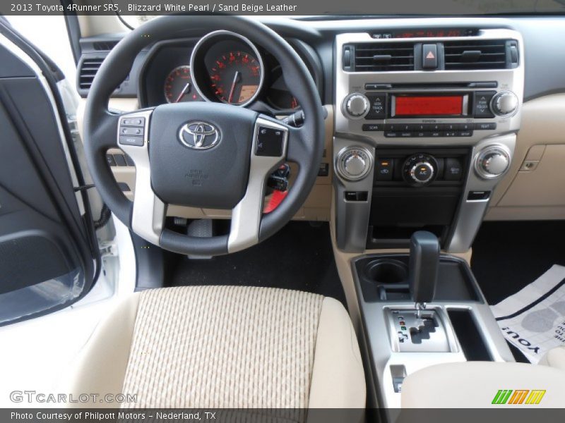 Blizzard White Pearl / Sand Beige Leather 2013 Toyota 4Runner SR5