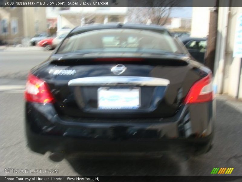 Super Black / Charcoal 2009 Nissan Maxima 3.5 SV Sport