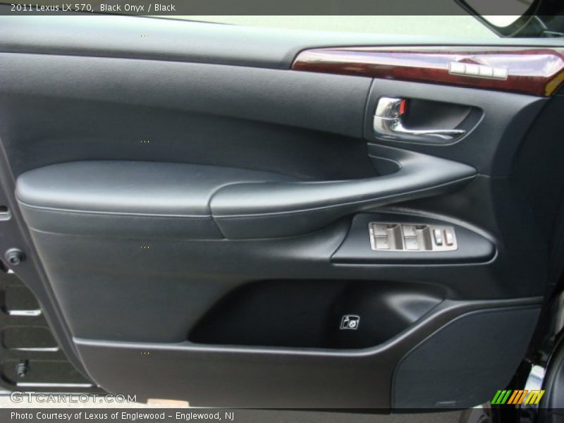 Black Onyx / Black 2011 Lexus LX 570