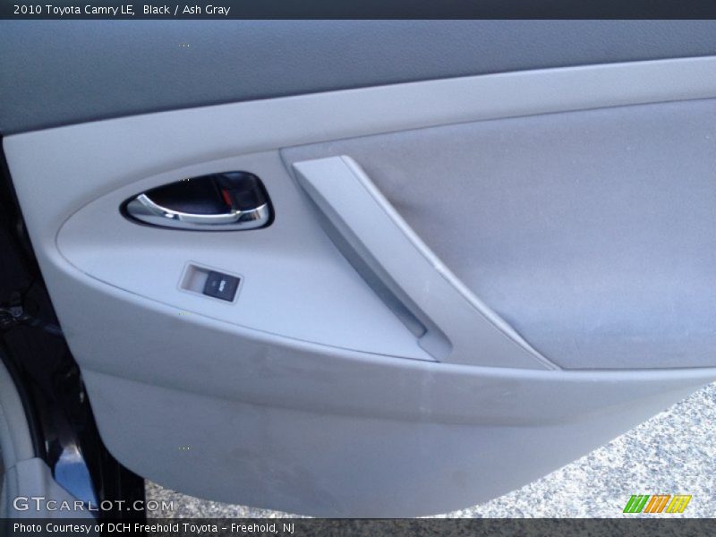 Black / Ash Gray 2010 Toyota Camry LE