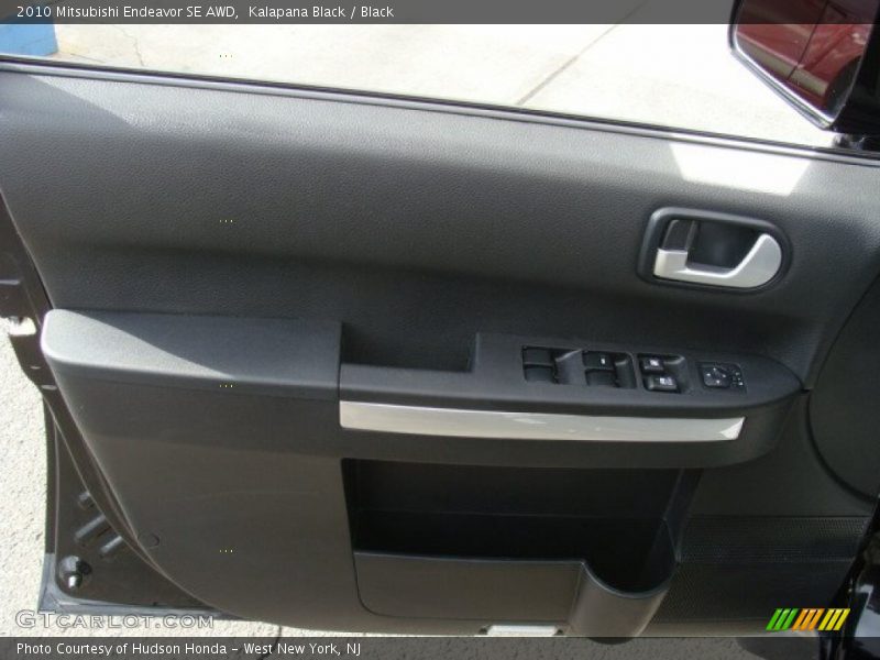 Kalapana Black / Black 2010 Mitsubishi Endeavor SE AWD