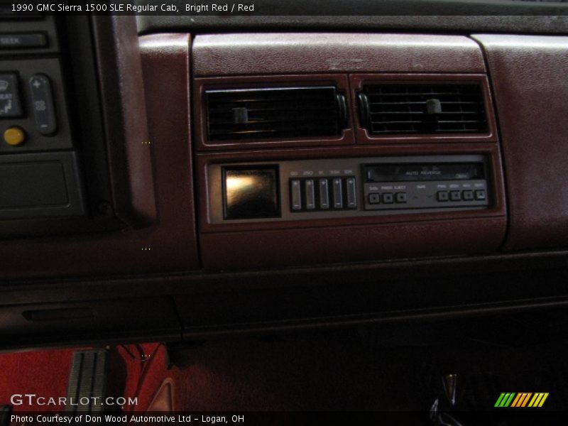 Bright Red / Red 1990 GMC Sierra 1500 SLE Regular Cab