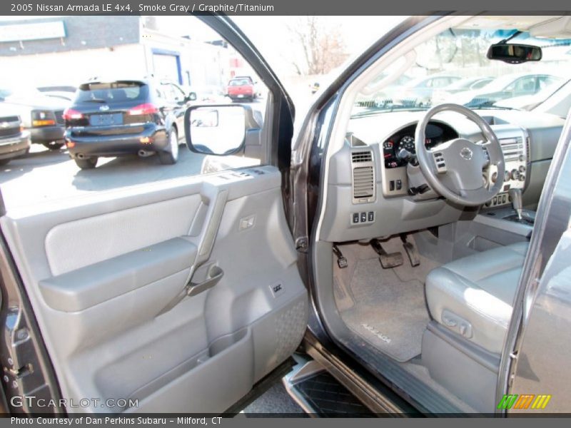 Smoke Gray / Graphite/Titanium 2005 Nissan Armada LE 4x4