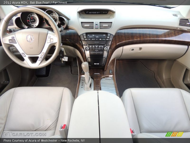 Dashboard of 2011 MDX 