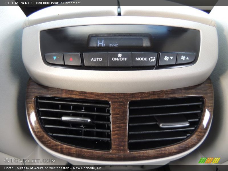 Bali Blue Pearl / Parchment 2011 Acura MDX