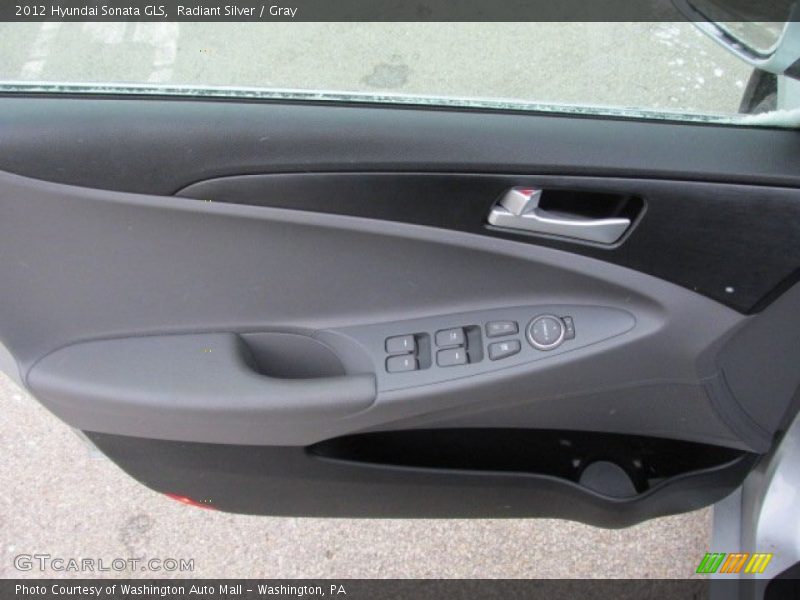 Radiant Silver / Gray 2012 Hyundai Sonata GLS