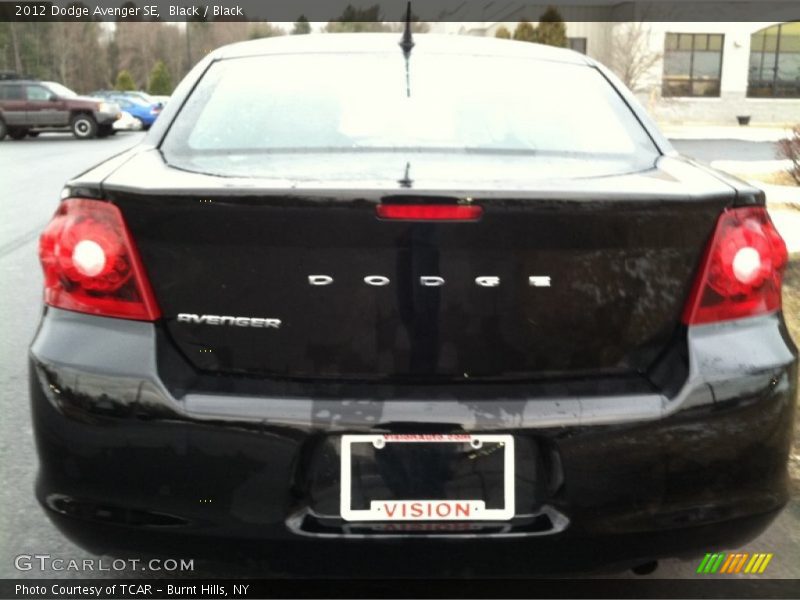 Black / Black 2012 Dodge Avenger SE