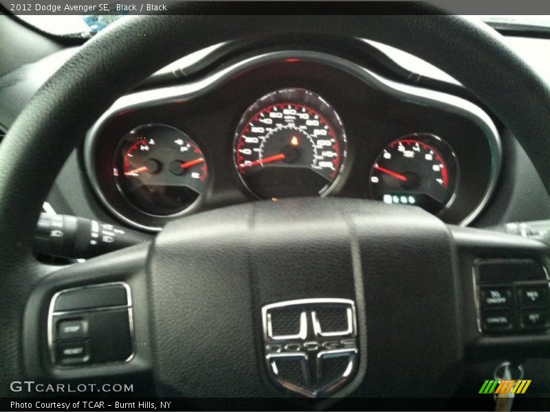 Black / Black 2012 Dodge Avenger SE