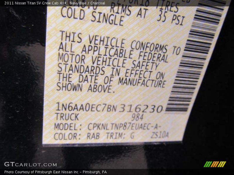 Navy Blue / Charcoal 2011 Nissan Titan SV Crew Cab 4x4