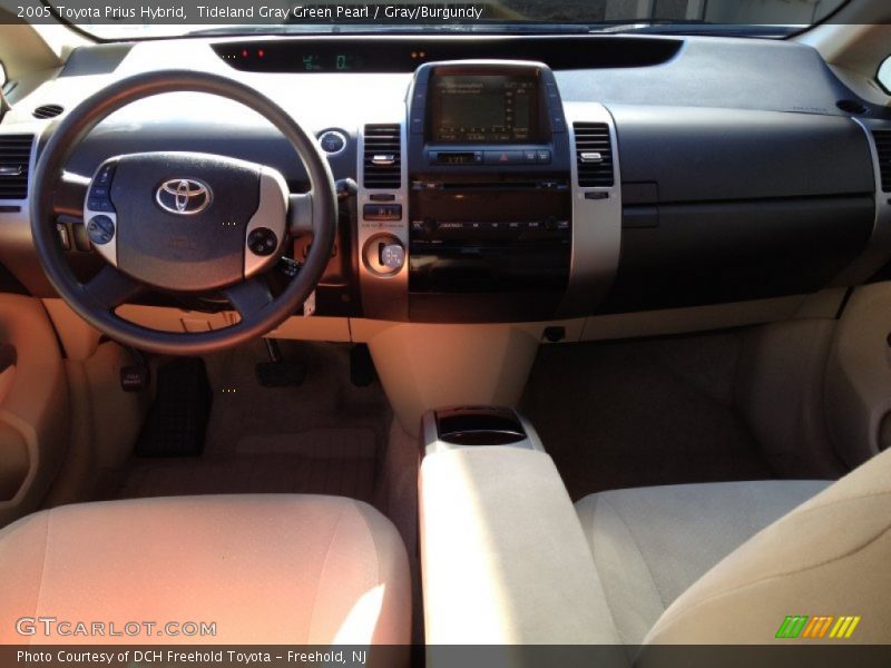 Tideland Gray Green Pearl / Gray/Burgundy 2005 Toyota Prius Hybrid