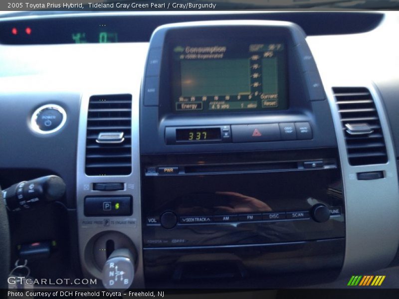 Tideland Gray Green Pearl / Gray/Burgundy 2005 Toyota Prius Hybrid