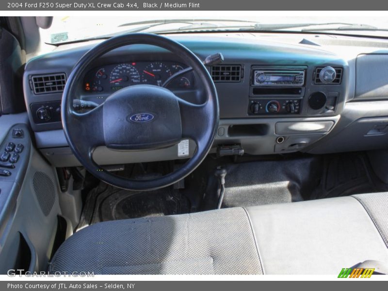 Black / Medium Flint 2004 Ford F250 Super Duty XL Crew Cab 4x4