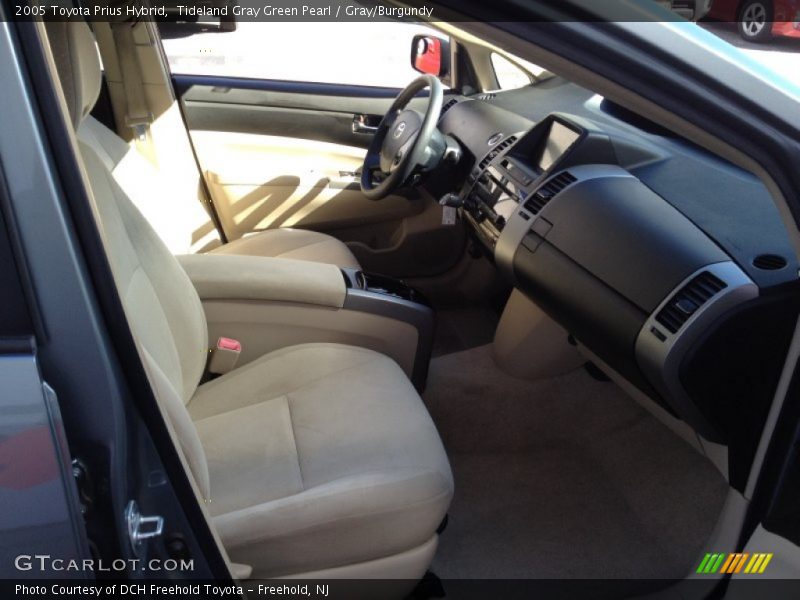  2005 Prius Hybrid Gray/Burgundy Interior
