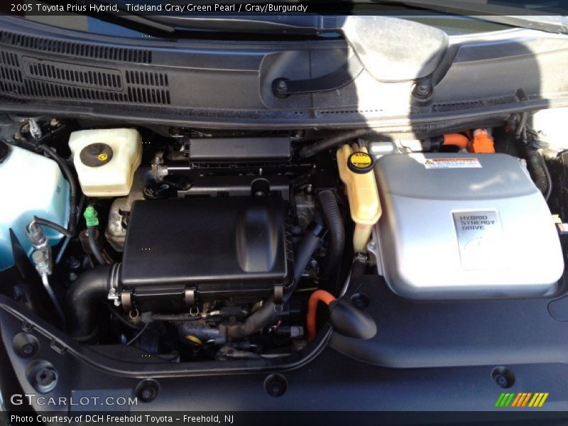  2005 Prius Hybrid Engine - 1.5 Liter DOHC 16-Valve VVT-i 4 Cylinder Gasoline/Electric Hybrid