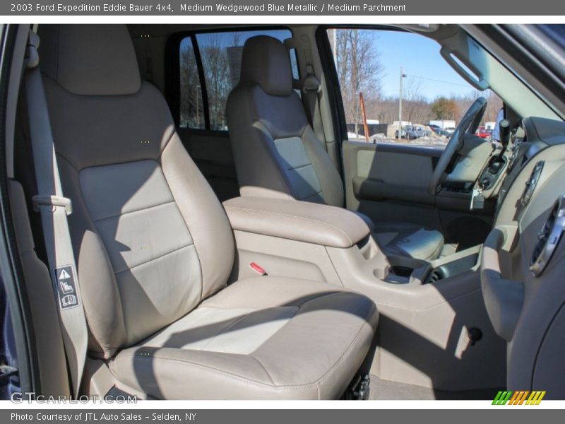 Medium Wedgewood Blue Metallic / Medium Parchment 2003 Ford Expedition Eddie Bauer 4x4