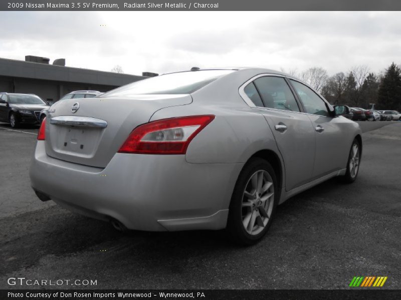 Radiant Silver Metallic / Charcoal 2009 Nissan Maxima 3.5 SV Premium