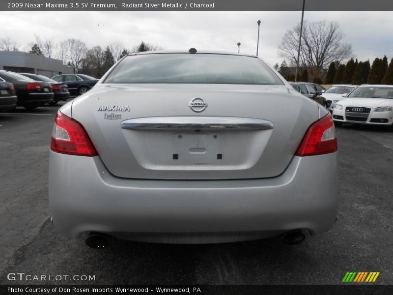Radiant Silver Metallic / Charcoal 2009 Nissan Maxima 3.5 SV Premium
