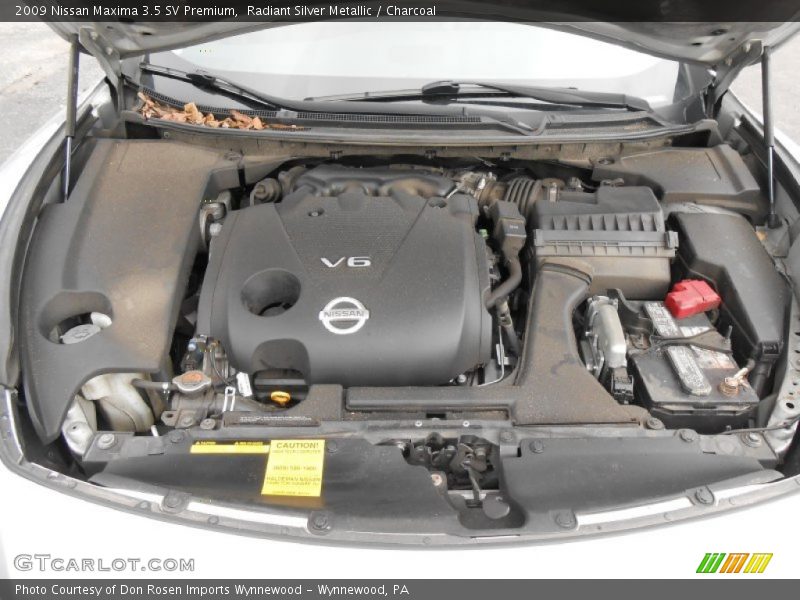 Radiant Silver Metallic / Charcoal 2009 Nissan Maxima 3.5 SV Premium