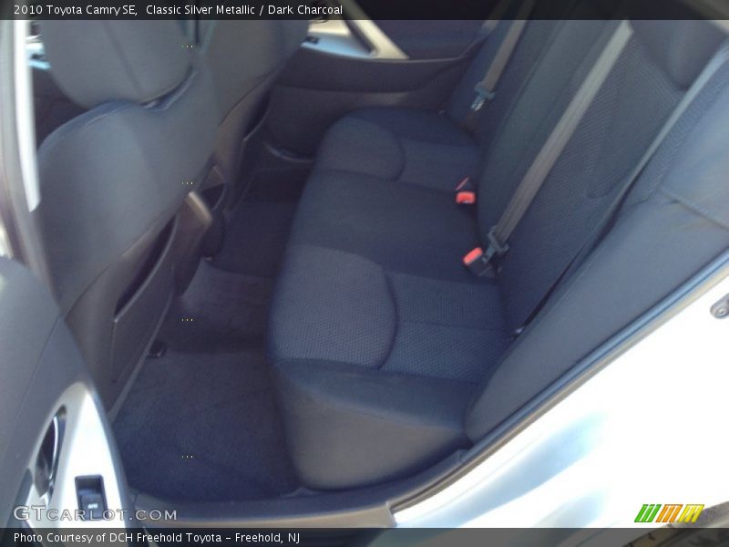 Classic Silver Metallic / Dark Charcoal 2010 Toyota Camry SE