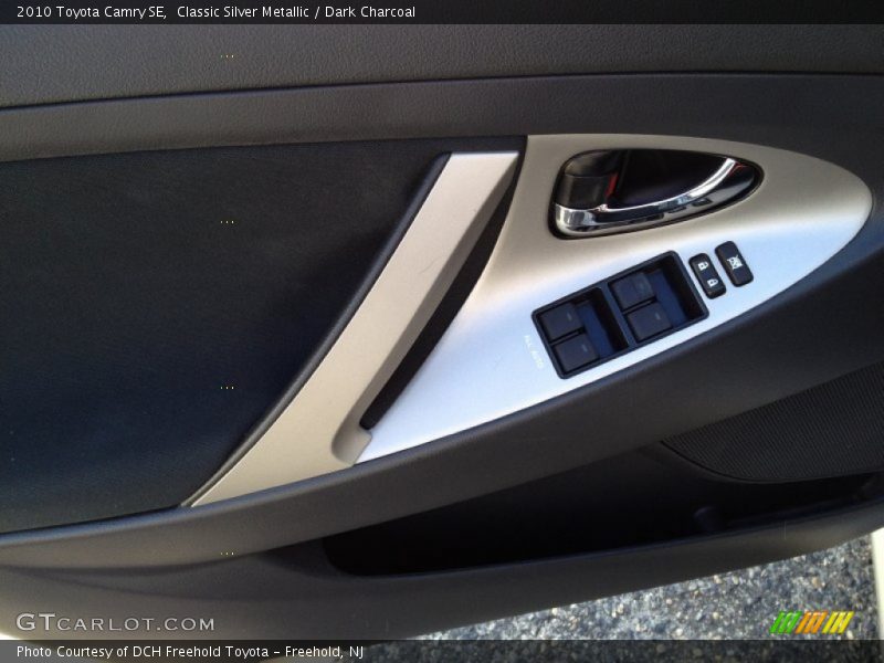 Classic Silver Metallic / Dark Charcoal 2010 Toyota Camry SE