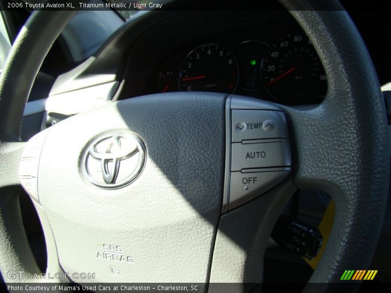 Titanium Metallic / Light Gray 2006 Toyota Avalon XL