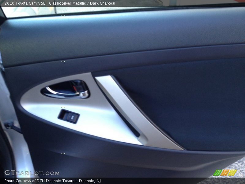 Classic Silver Metallic / Dark Charcoal 2010 Toyota Camry SE