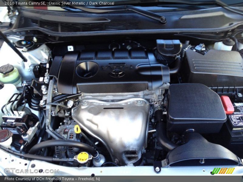 Classic Silver Metallic / Dark Charcoal 2010 Toyota Camry SE