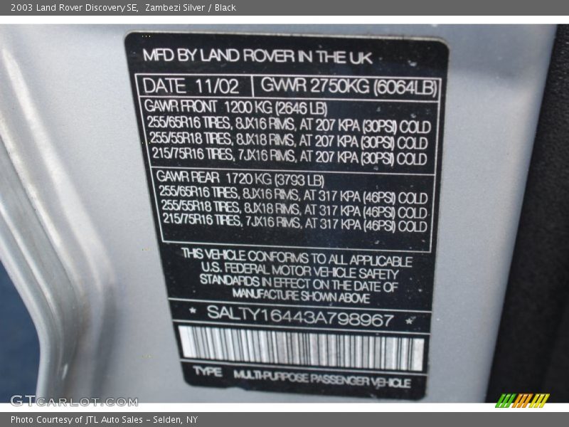 Zambezi Silver / Black 2003 Land Rover Discovery SE