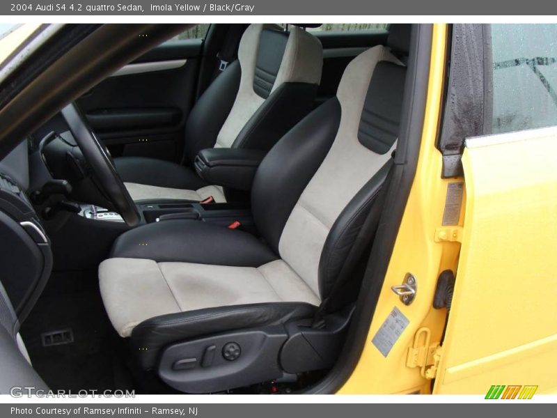  2004 S4 4.2 quattro Sedan Black/Gray Interior