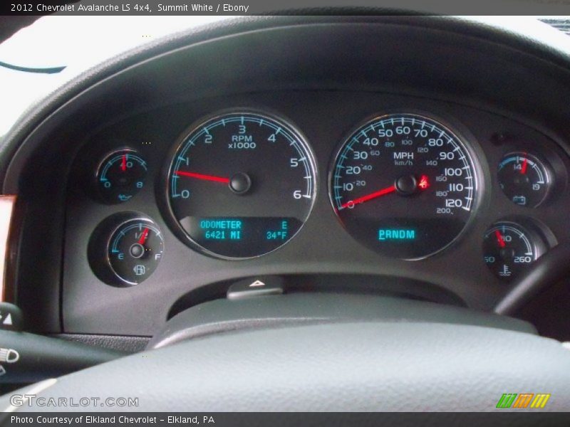 Summit White / Ebony 2012 Chevrolet Avalanche LS 4x4